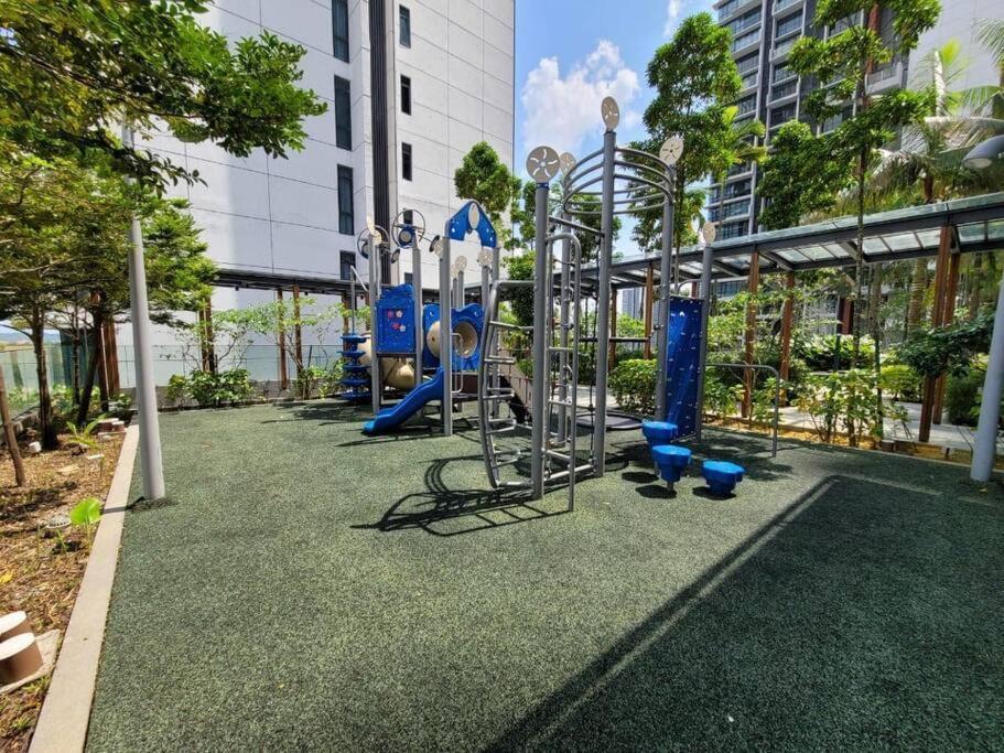 Gm B-1205 Two Bedrooms Cozy Netflix Bystay Apartment Iskandar Puteri